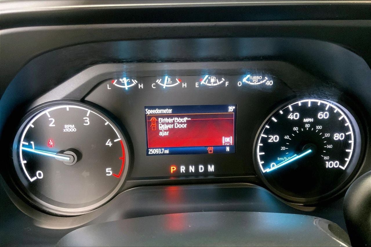 Certified 2025 Ford F250 XL w/ STX Appearance Package AWD/4WD image 23