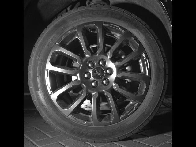 Used 2023 GMC Acadia Denali w/ Black Diamond Edition FWD image 10