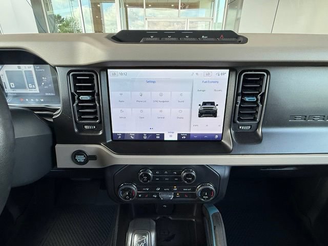 Certified 2022 Ford Bronco Wildtrak AWD/4WD image 25