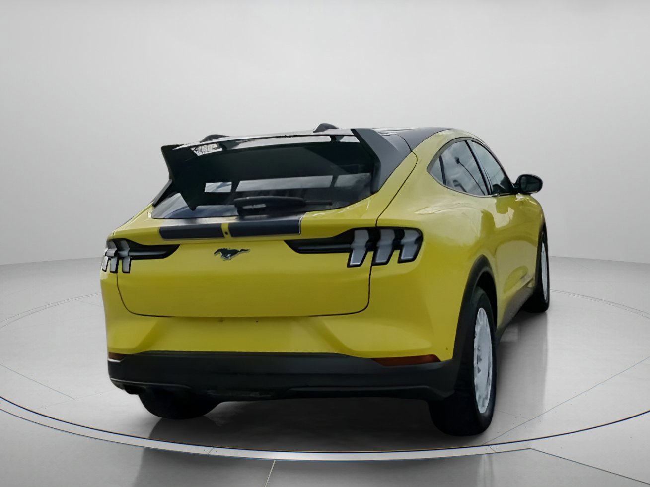 Certified 2024 Ford Mustang Mach-E GT image 18