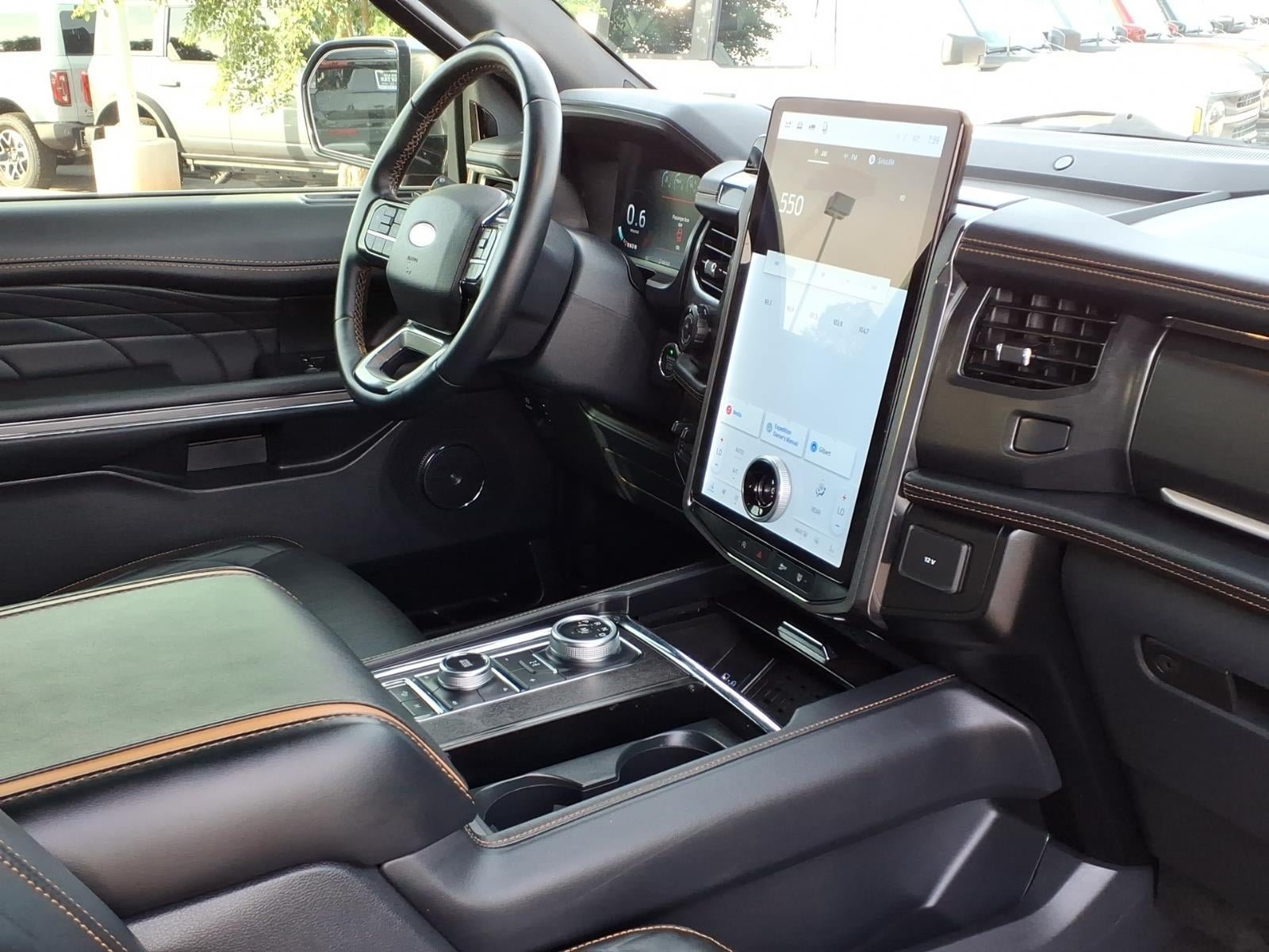 Certified 2024 Ford Expedition Max Platinum AWD/4WD image 11