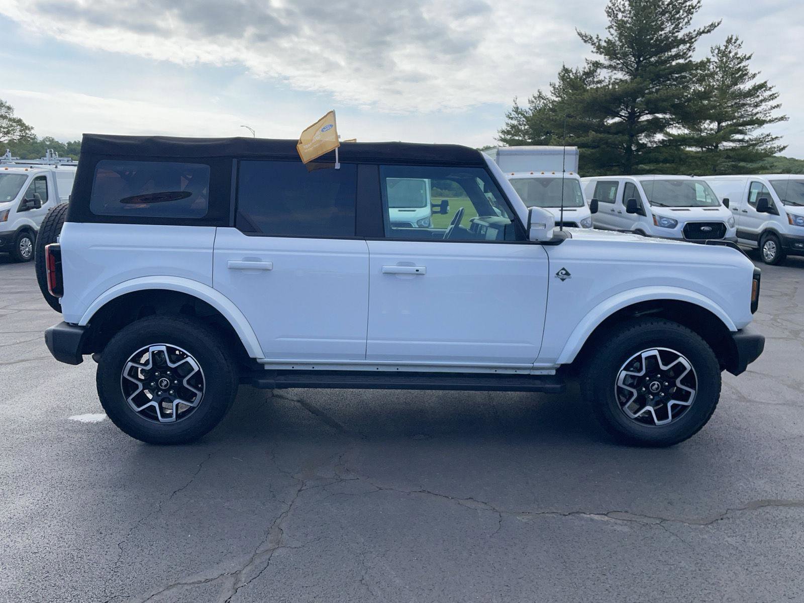 Certified 2022 Ford Bronco Outer Banks AWD/4WD image 6