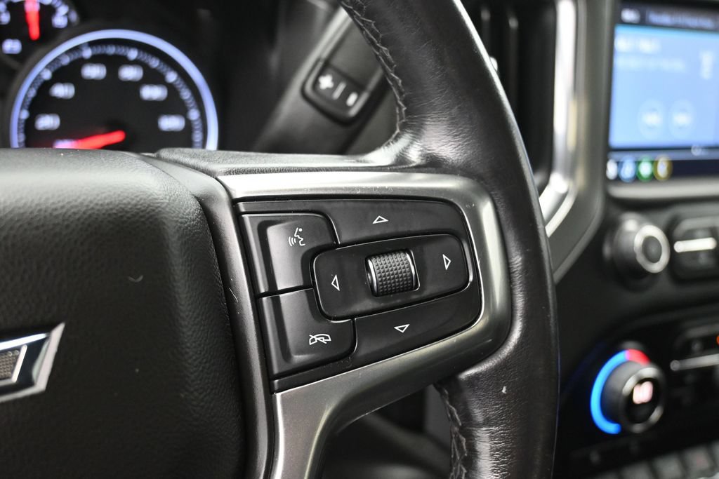 Used 2021 Chevrolet Silverado 1500 RST RWD image 3