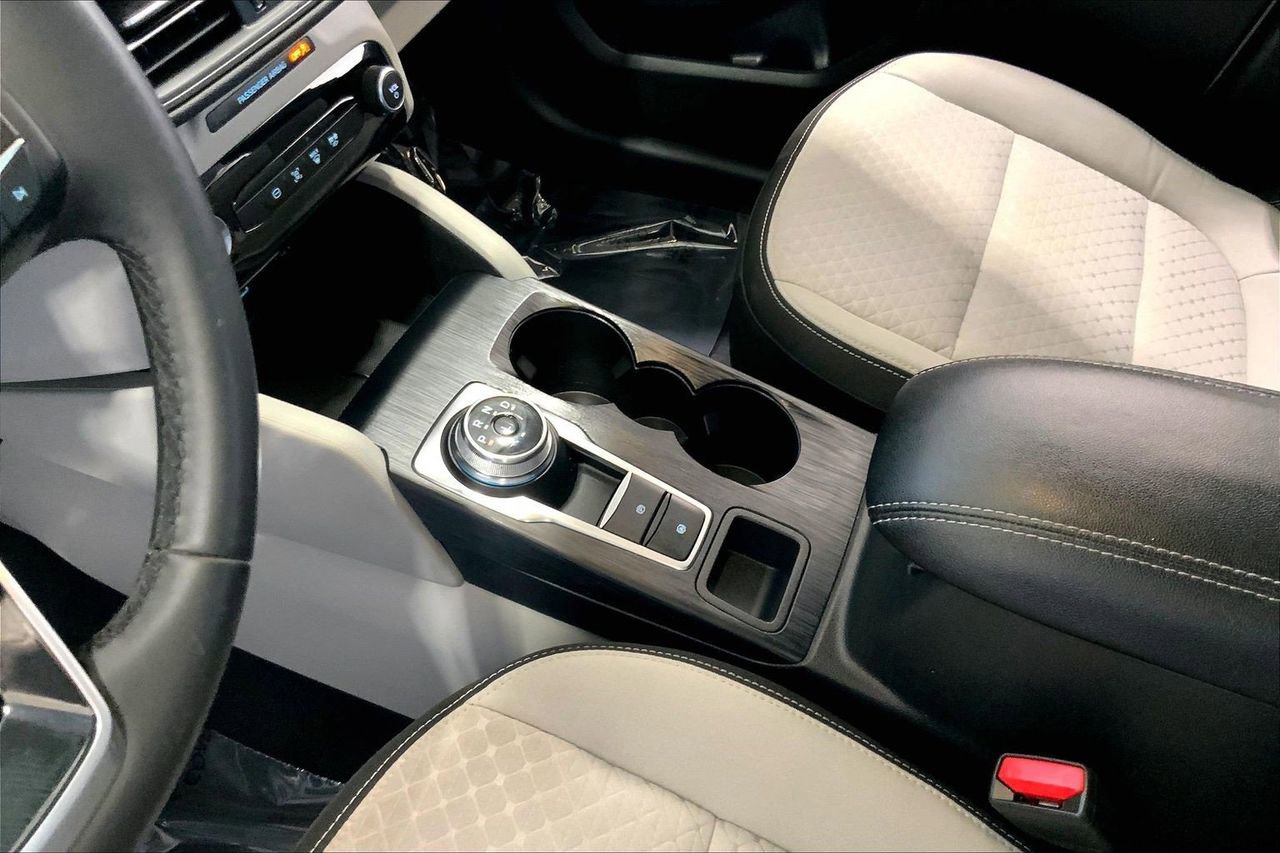 Certified 2023 Ford Escape Active w/ Tech Pack #1 FWD image 17