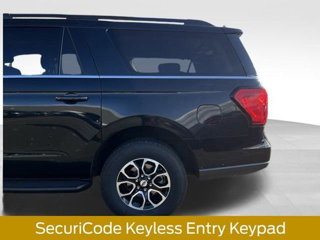 Certified 2024 Ford Expedition Max XLT image 6