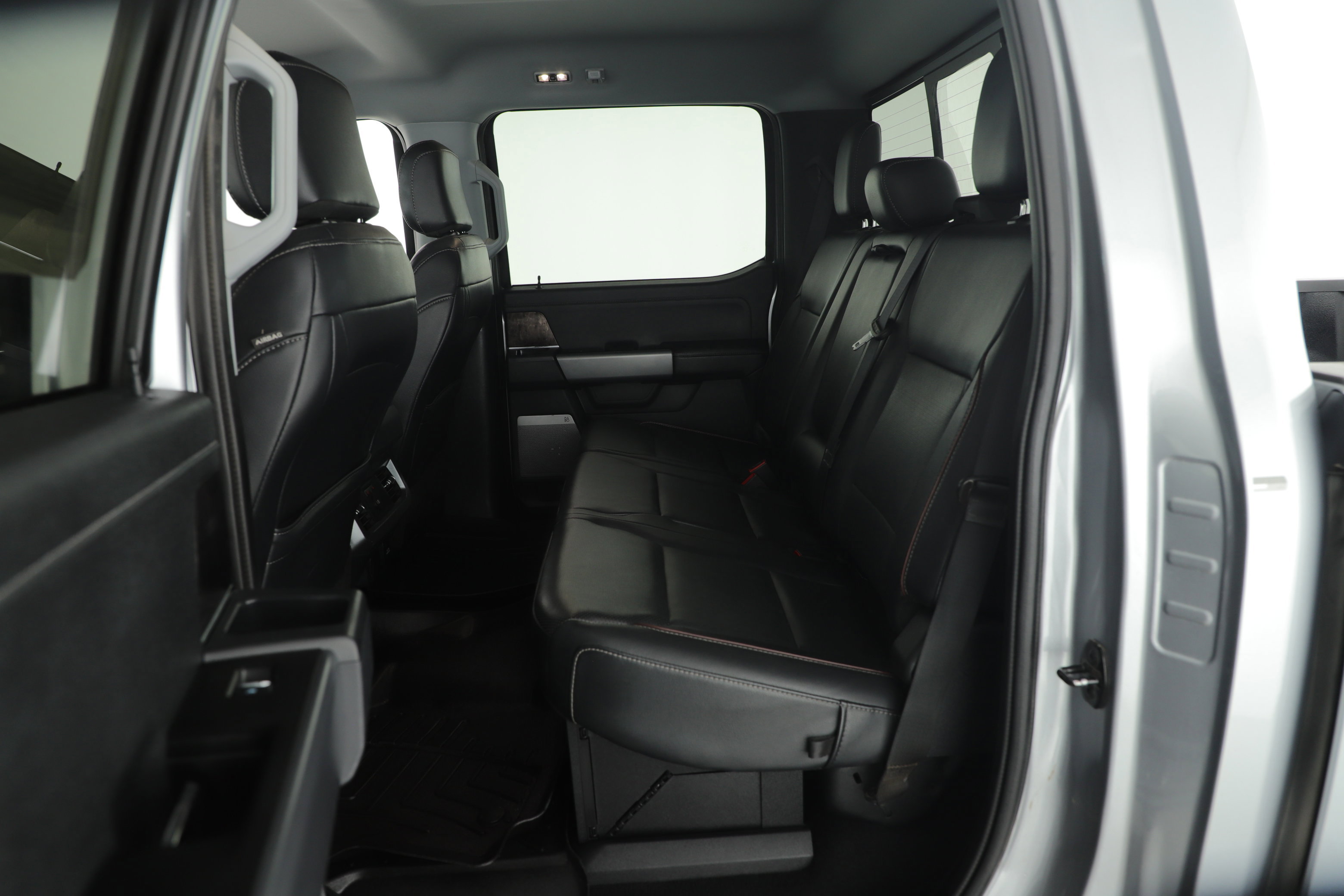 Certified 2023 Ford F250 Lariat w/ Sport Appearance Package image 20