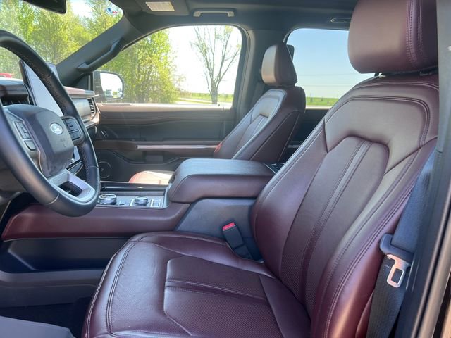 Certified 2023 Ford Expedition Max Limited AWD/4WD image 3