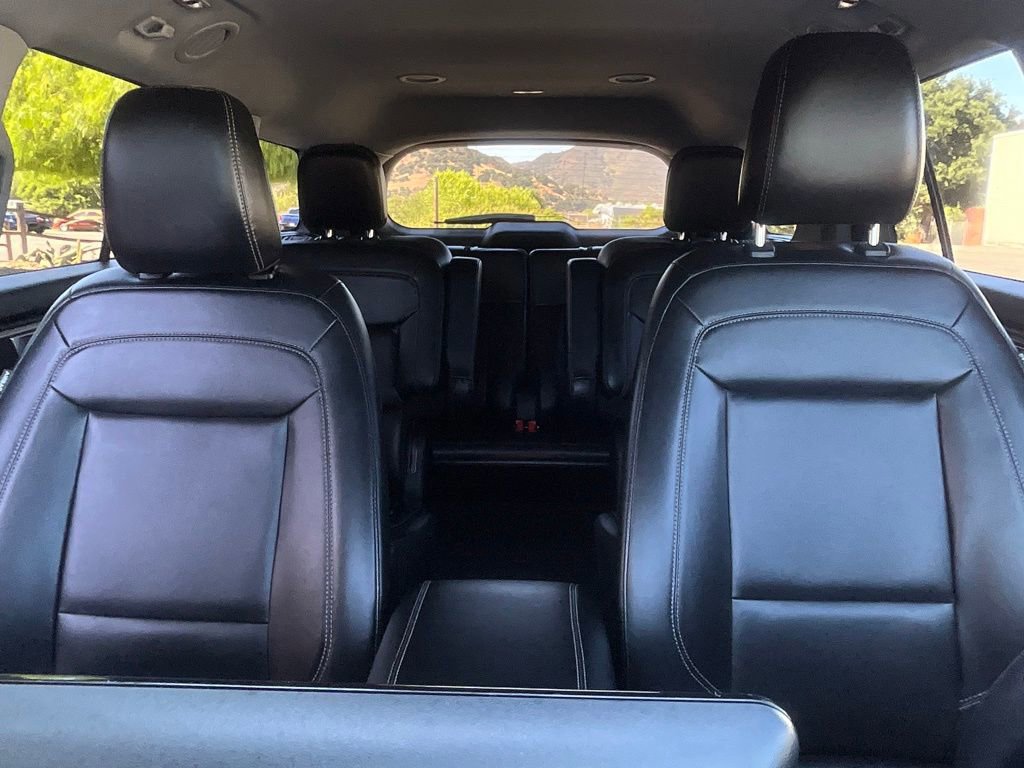 Certified 2022 Ford Explorer XLT w/ Equipment Group 202A image 53