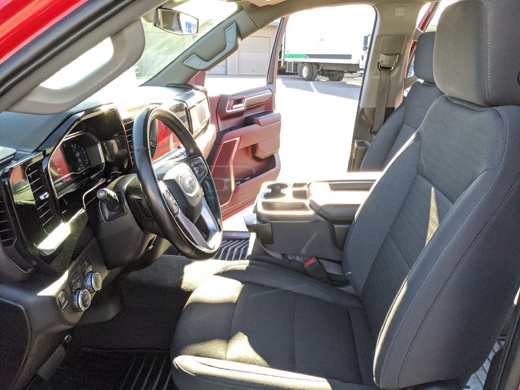 Used 2023 GMC Sierra 1500 SLE AWD/4WD image 13