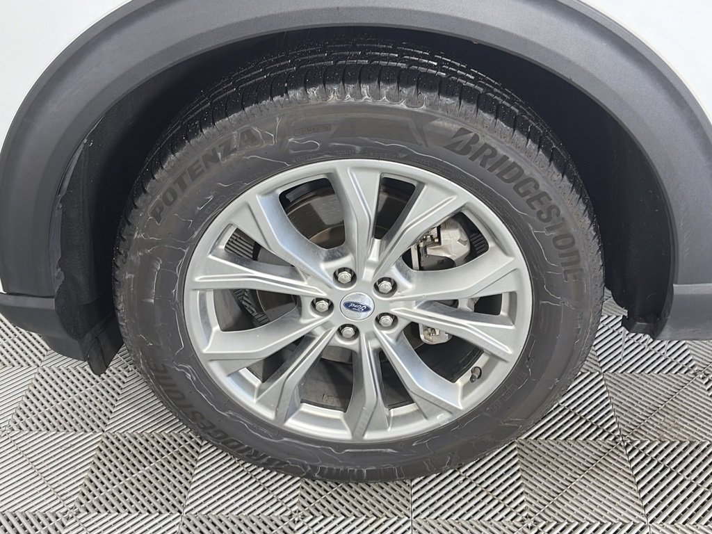 Certified 2023 Ford Explorer Limited image 8