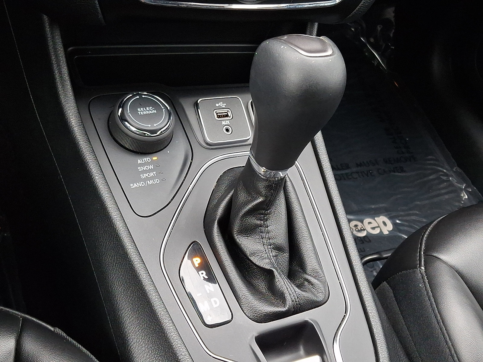 Used 2019 Jeep Cherokee Latitude Plus image 14