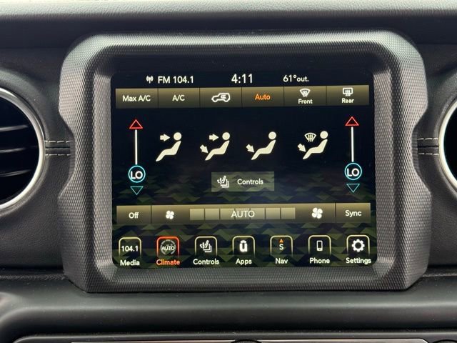 Used 2021 Jeep Wrangler Unlimited Sahara w/ Cold Weather Group AWD/4WD image 26