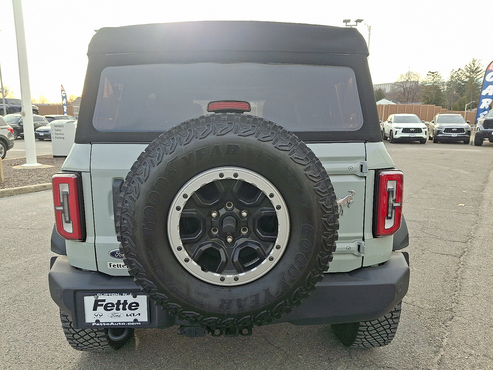 Certified 2023 Ford Bronco Big Bend w/ Sasquatch Package image 3