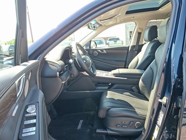 Used 2021 Genesis GV80 3.5T w/ Advanced Package 06 AWD/4WD image 16