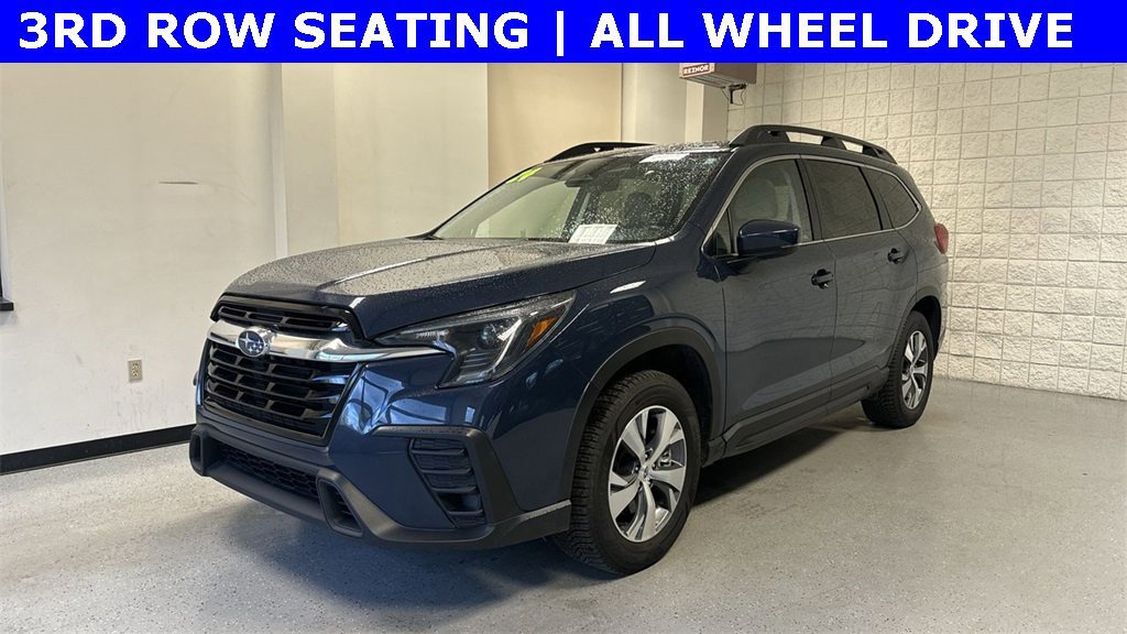 Used 2024 Subaru Ascent Premium w/ Convenience Package image 12