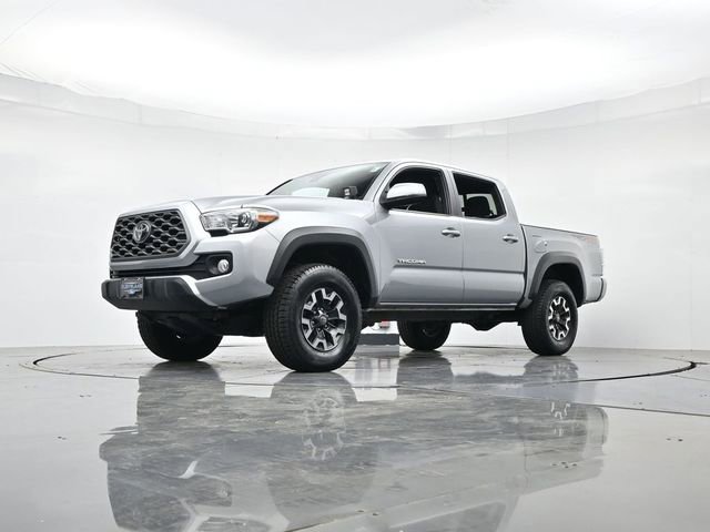 Used 2023 Toyota Tacoma TRD Off-Road w/ Technology Package AWD/4WD image 35