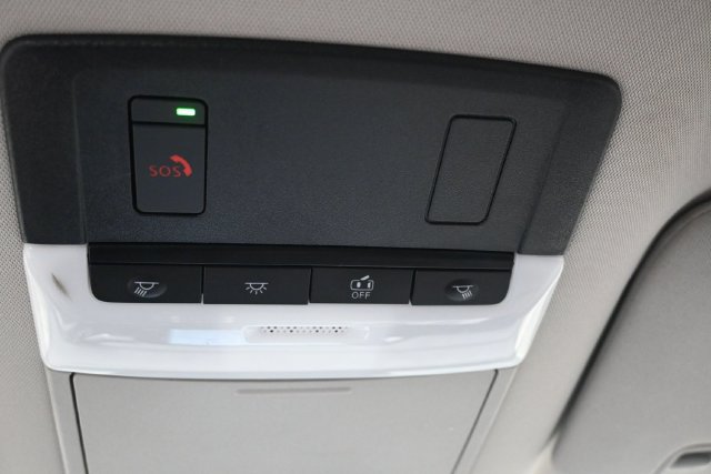 Used 2025 Nissan Pathfinder SL AWD/4WD image 15