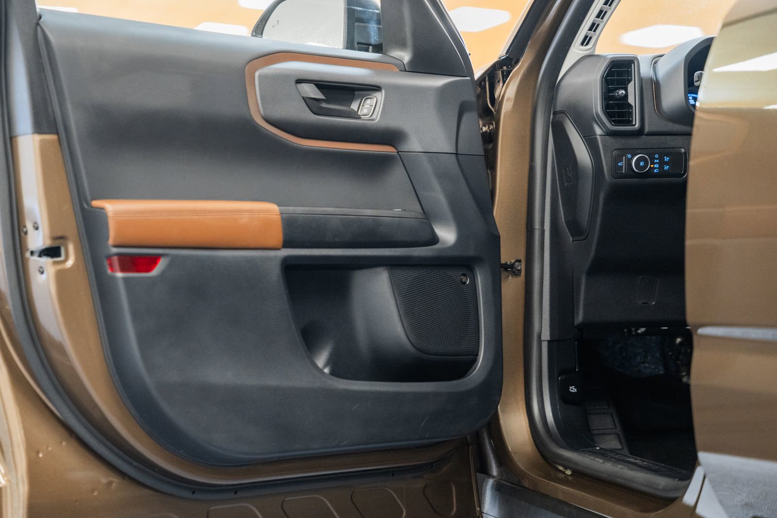 Certified 2022 Ford Bronco Sport Badlands w/ Premium Package image 39