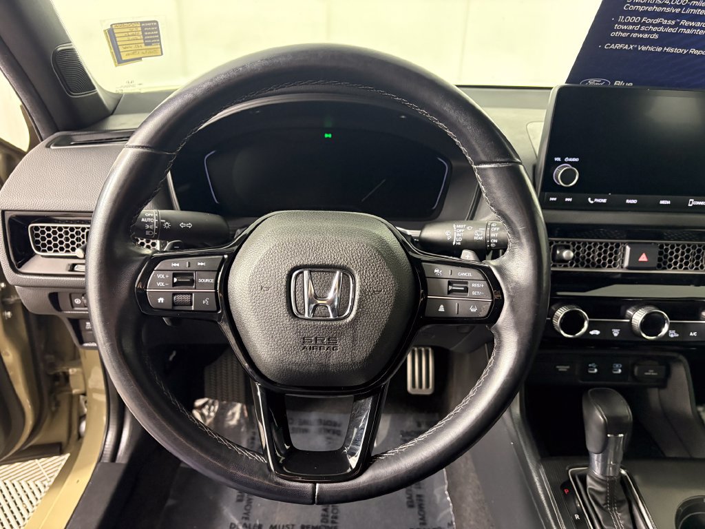 Used 2025 Honda Civic Sport image 14