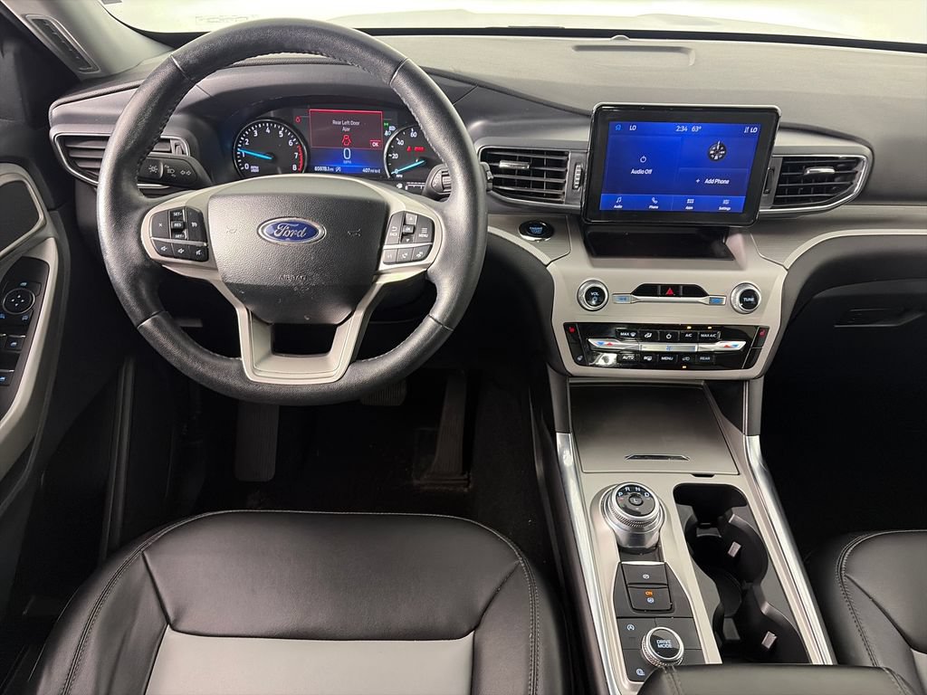 Certified 2024 Ford Explorer XLT w/ Equipment Group 202A AWD/4WD image 14