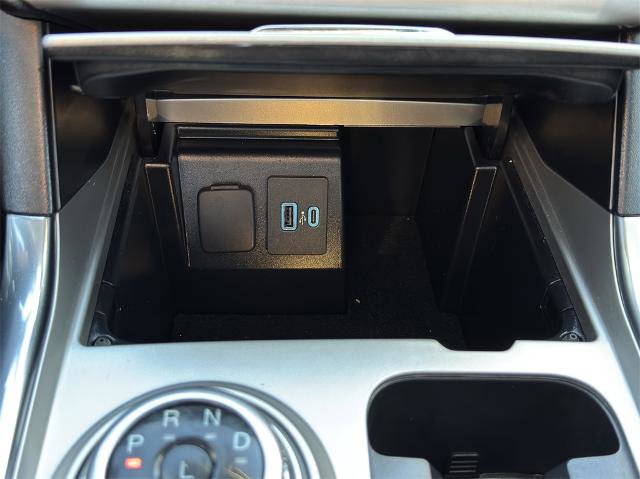 Certified 2022 Ford Explorer XLT w/ Equipment Group 202A image 27