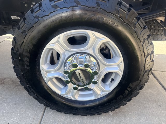Certified 2025 Ford F350 XLT w/ 360-Degree Camera Package AWD/4WD image 12