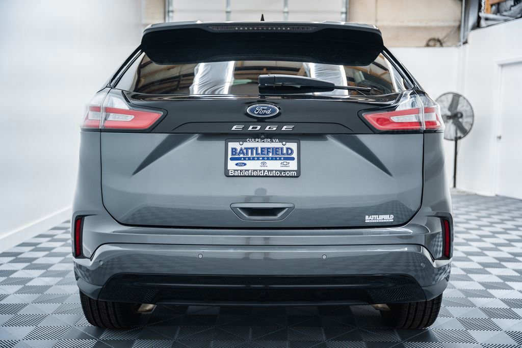 Certified 2022 Ford Edge ST-Line AWD/4WD image 4