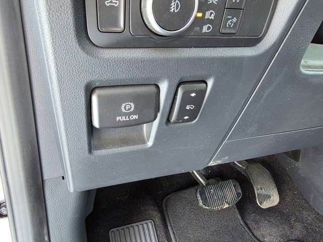 Certified 2022 Ford F150 XLT w/ Equipment Group 302A High image 19