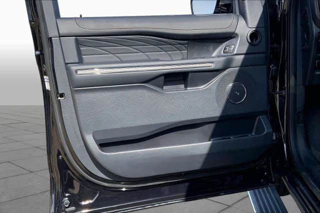 Certified 2023 Ford Expedition Platinum RWD image 22
