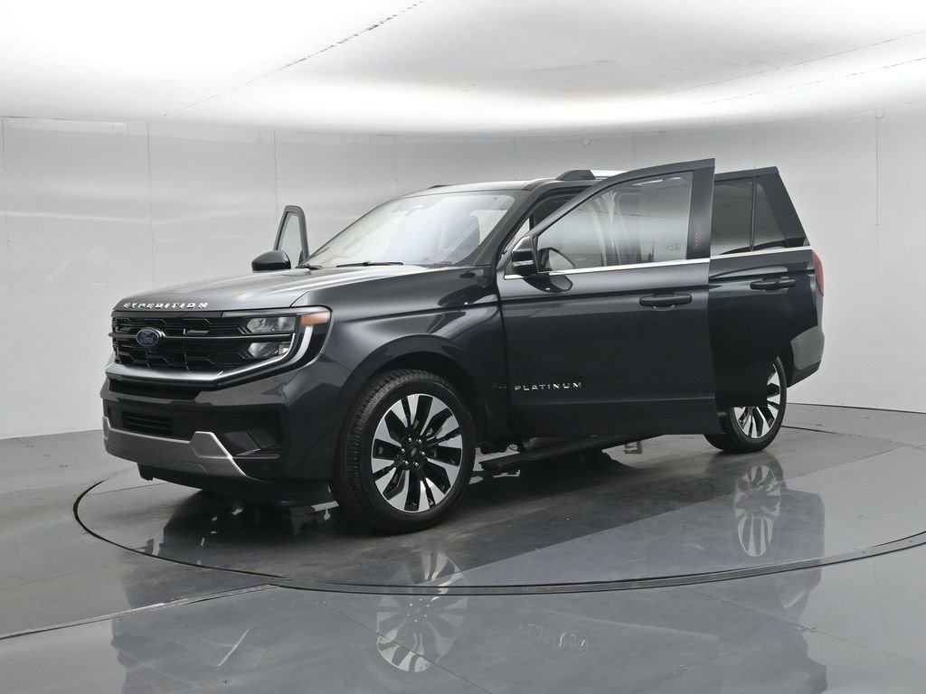 Certified 2025 Ford Expedition Platinum w/ Driver's Package AWD/4WD image 37