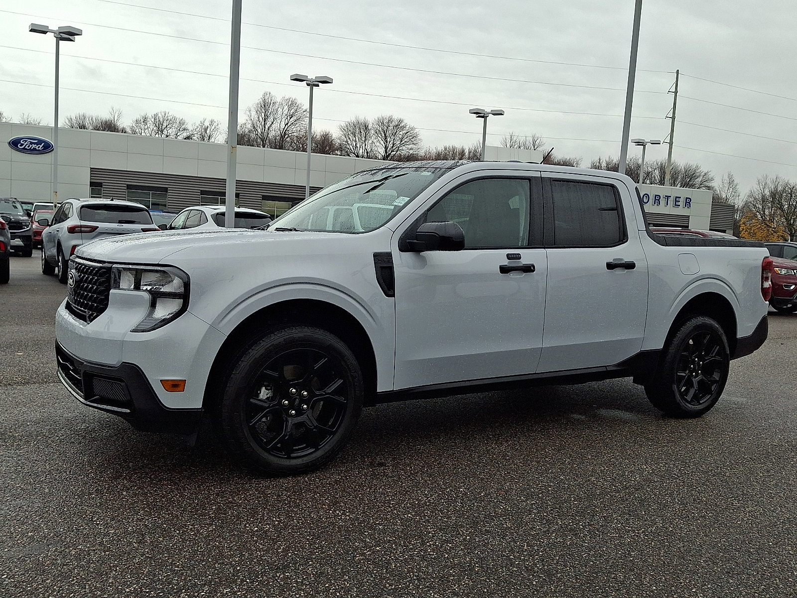 Certified 2025 Ford Maverick XLT w/ XLT Luxury Package image 2