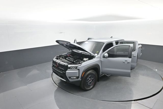 Used 2025 Nissan Frontier Pro-X w/ Pro Convenience Package image 41