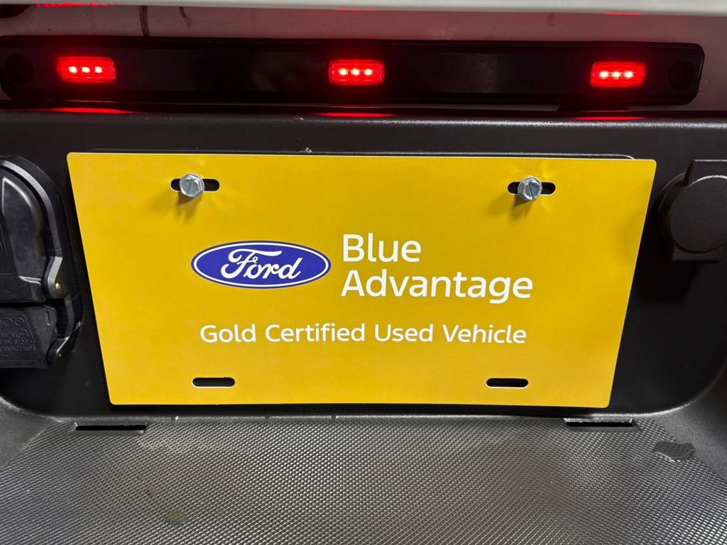 Certified 2025 Ford F450 King Ranch w/ FX4 Off-Road Package image 32