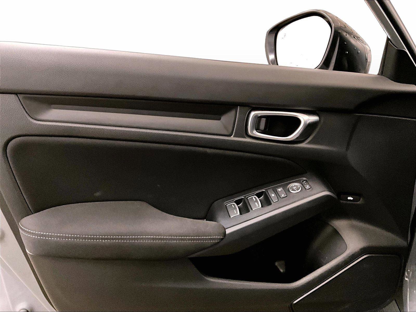 Used 2025 Honda Civic Sport image 22