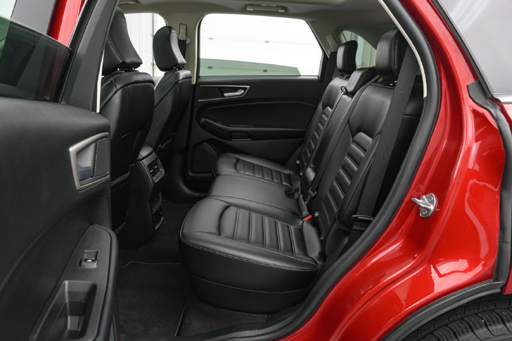 Certified 2024 Ford Edge SEL w/ Convenience Package AWD/4WD image 18