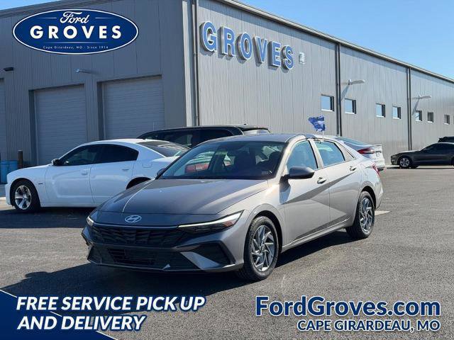 Used 2024 Hyundai Elantra SEL image 5