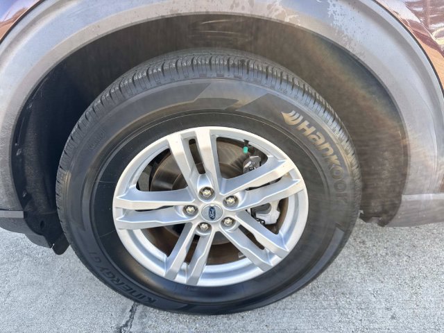 Certified 2020 Ford Explorer XLT w/ Comfort Package RWD image 5