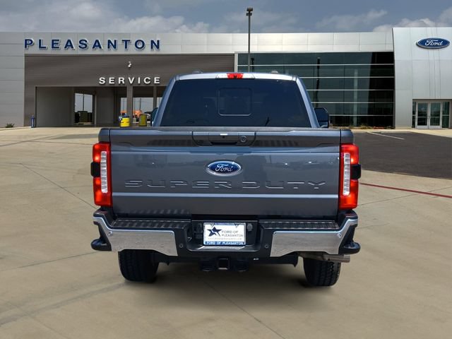 Certified 2023 Ford F250 Lariat w/ Lariat Ultimate Package AWD/4WD image 4