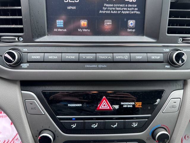 Used 2018 Hyundai Elantra SEL FWD image 19