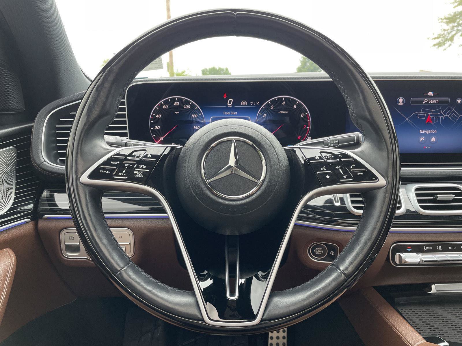 Used 2024 Mercedes-Benz GLS 450 4MATIC image 12