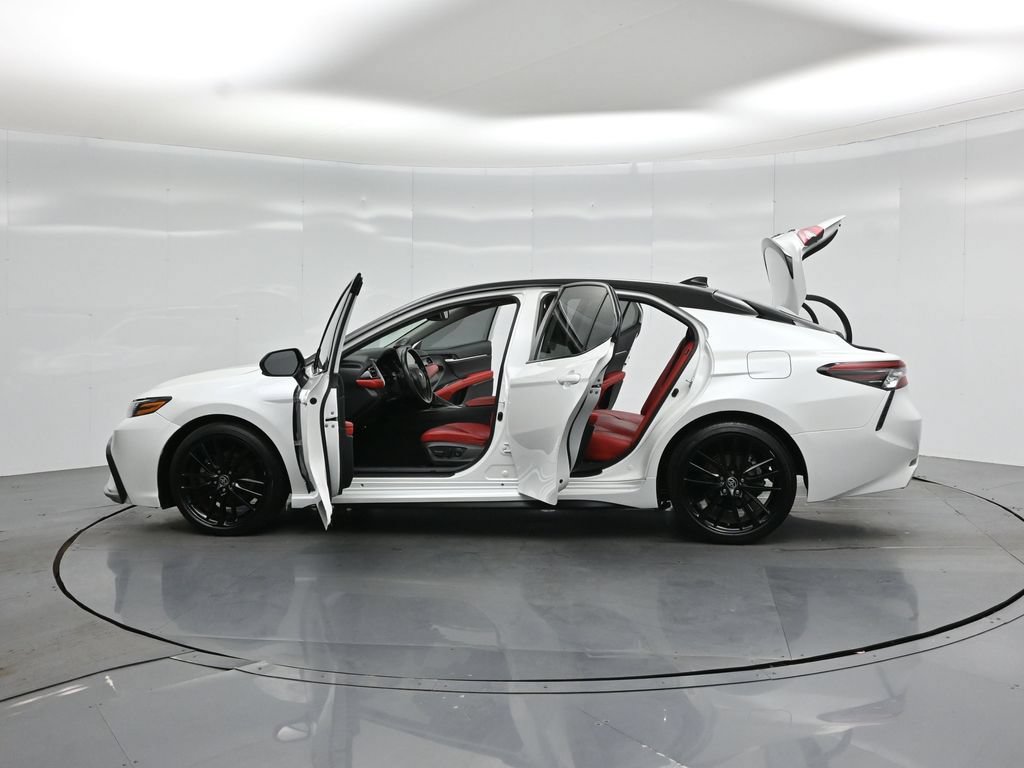 Used 2021 Toyota Camry XSE w/ Navigation Package FWD image 35