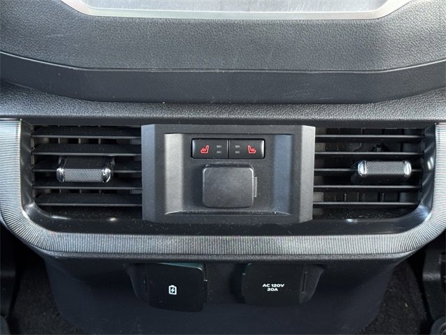 Certified 2022 Ford F150 Platinum w/ Equipment Group 701A High image 31