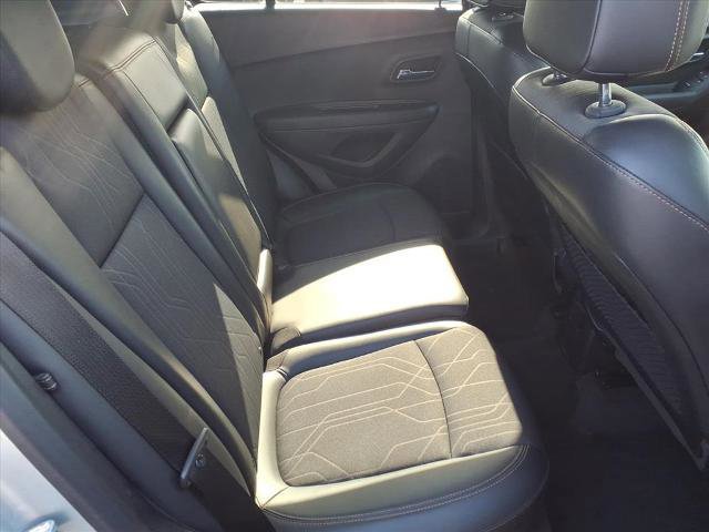 Used 2019 Chevrolet Trax LT w/ Redline Edition image 21