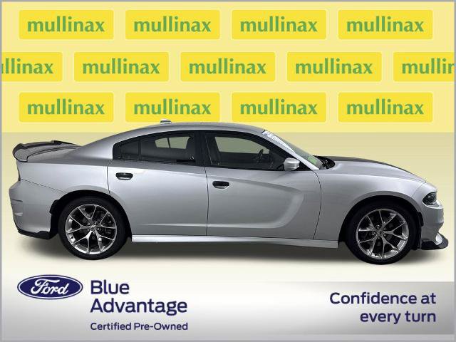 Used 2020 Dodge Charger GT RWD image 2