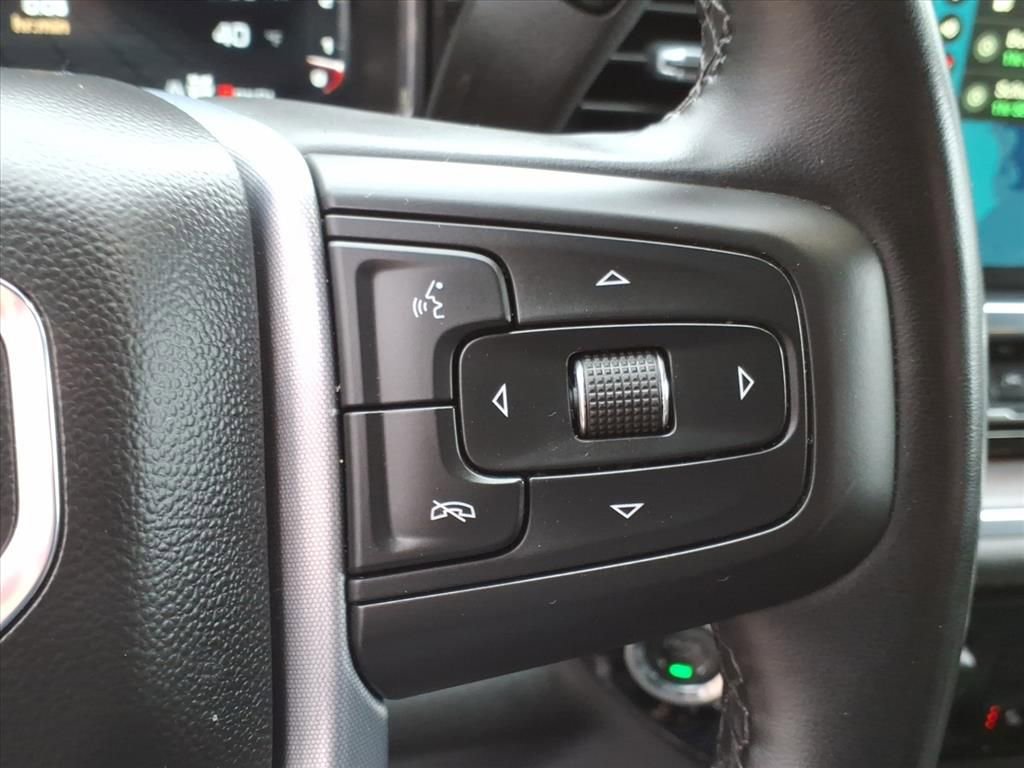 Used 2025 GMC Sierra 1500 SLT AWD/4WD image 30