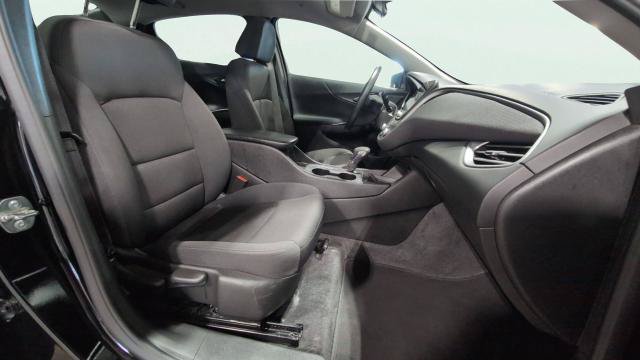 Used 2025 Chevrolet Malibu RS FWD image 18