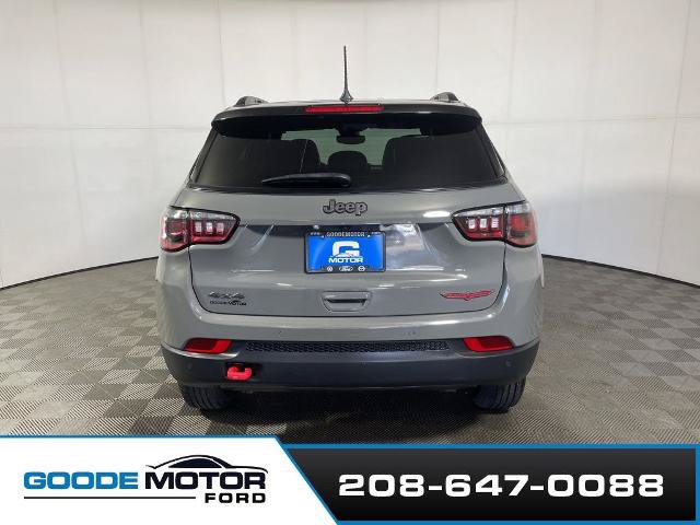 Used 2024 Jeep Compass Trailhawk AWD/4WD image 6