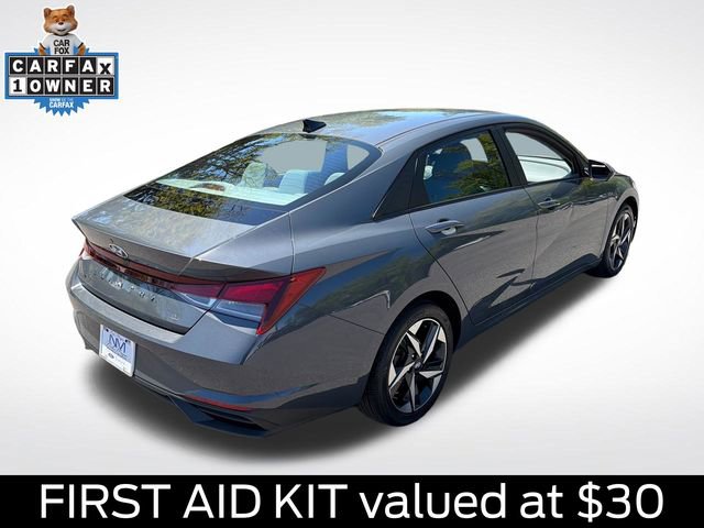Used 2023 Hyundai Elantra SEL w/ Convenience Package FWD image 9