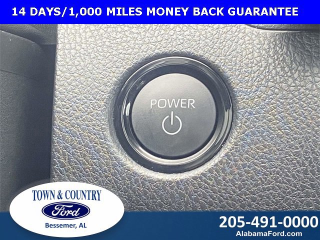 Used 2025 Toyota Camry XSE image 22