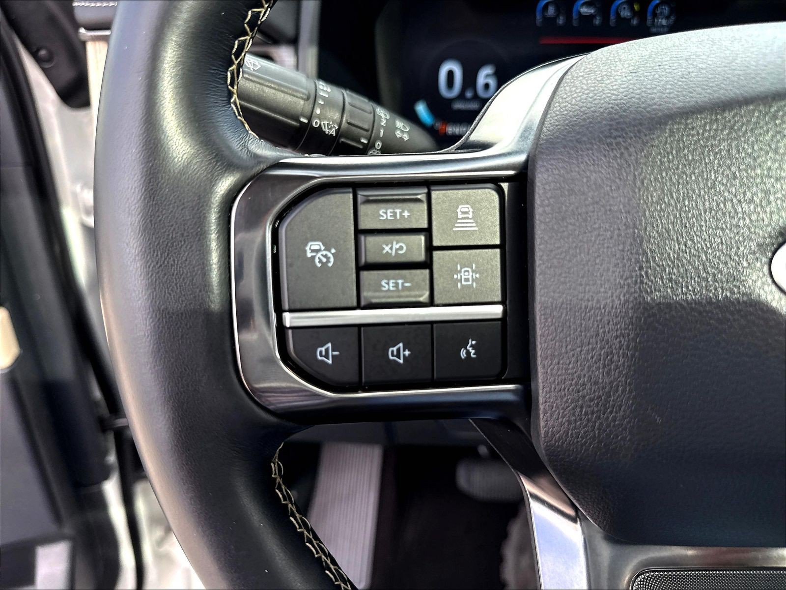 Certified 2023 Ford Expedition Platinum AWD/4WD image 15